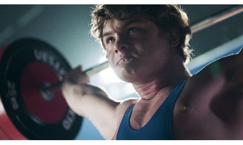 NAİM SÜLEYMANOĞLU'NUN FİLMİ İCRADAN SATILIK